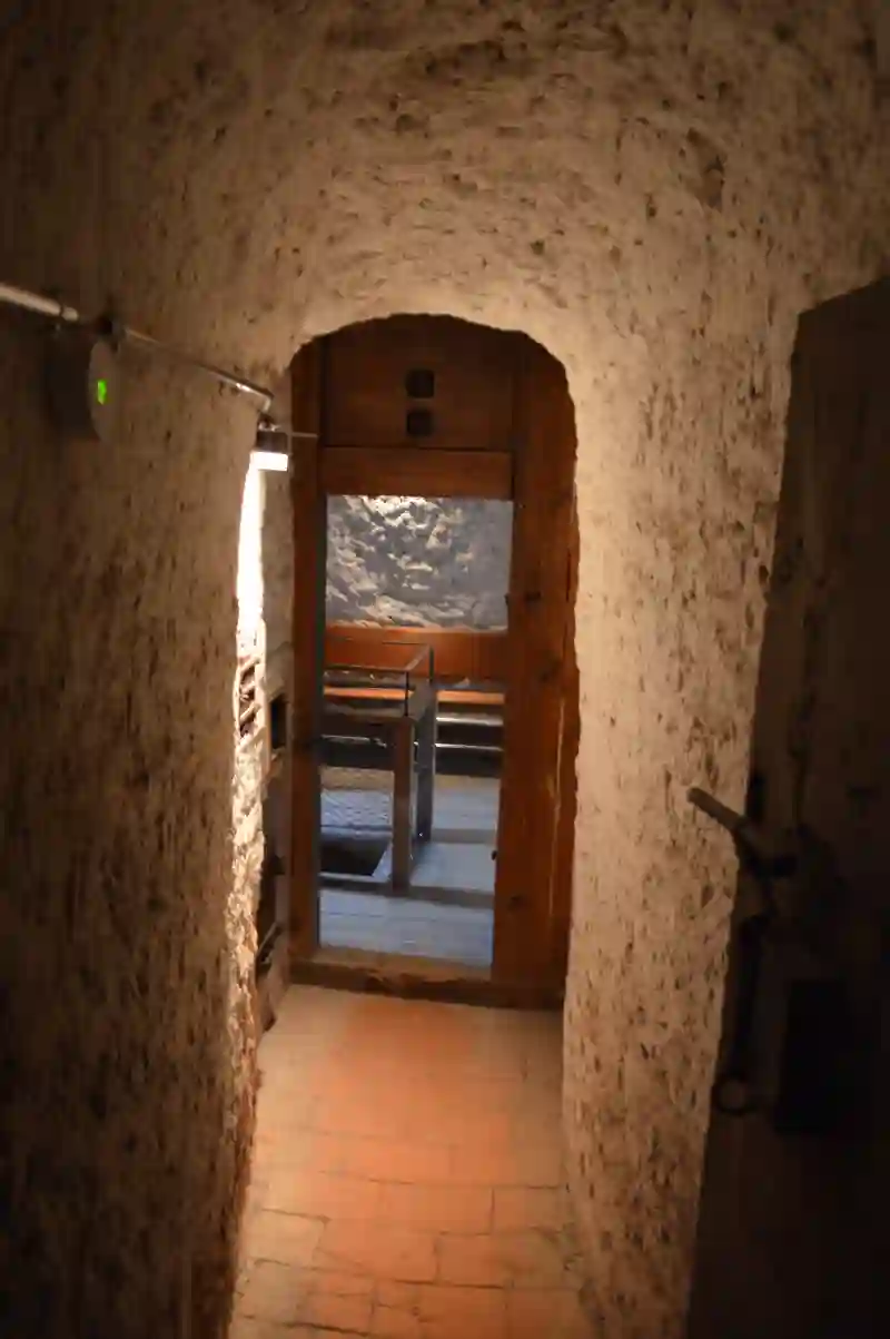 Kinderschloss_NachtsimTurm_20260730-credtis_MurielleSchaerer